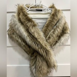 Faux Fur Wrap by Caracilia, size small